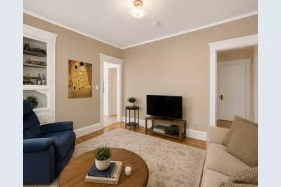 28 Sunset Rd #1, Somerville, MA 02144 - Photo 5