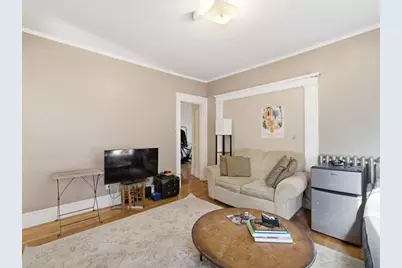 28 Sunset Rd #1, Somerville, MA 02144 - Photo 5