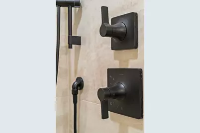 24-28 Mt Pleasant #204, Somerville, MA 02145 - Photo 23