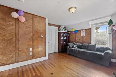 33 Chestnut St, Milford, MA 01757 - Photo 25