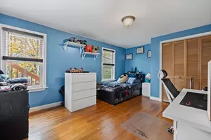 33 Chestnut St, Milford, MA 01757 - Photo 13