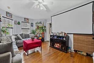 33 Chestnut St, Milford, MA 01757 - Photo 19