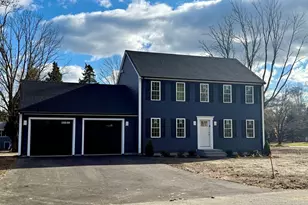 1 Jennifer Cir, Bridgewater, MA 02324 - Photo 3