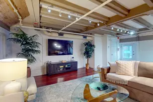 15 Union St, Boston, MA 02108 - Photo 3