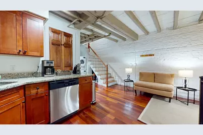 15 Union St #4, Boston, MA 02108 - Photo 9