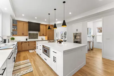 12 Hill Street, Needham, MA 02494 - Photo 5