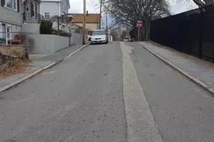 77 Livingston St, Lowell, MA 01852 - Photo 3