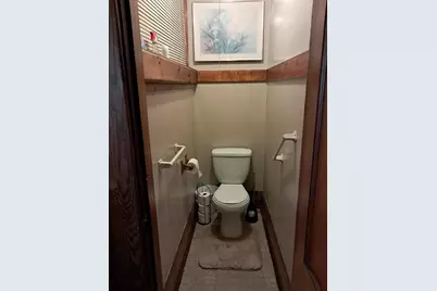 9 Montgomery Street, Westfield, MA 01085 - Photo 7