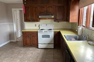 27 Vincent Ave, Belmont, MA 01248 - Photo 15