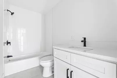 135 Plymouth, Carver, MA 02330 - Photo 25