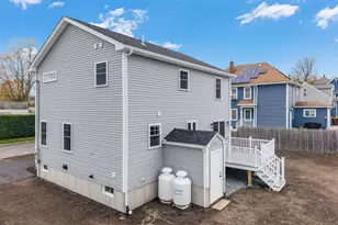 34 Alsop St, Fall River, MA 02723 - Photo 5