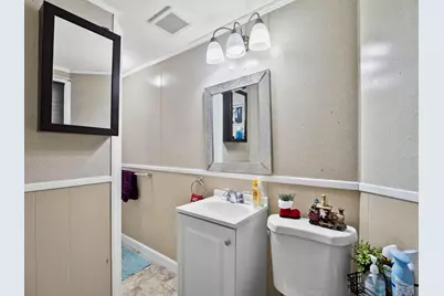 115 W Main St, Marlborough, MA 01752 - Photo 19