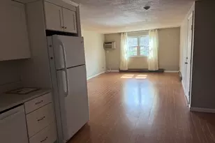 91 Pleasant St, Medfield, MA 02052 - Photo 7