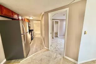 379 Meridian St, Boston, MA 02128 - Photo 9