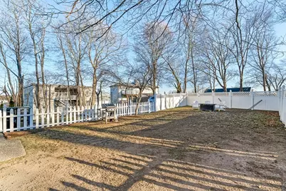 11 Symonds St #2, Salem, MA 01970 - Photo 27