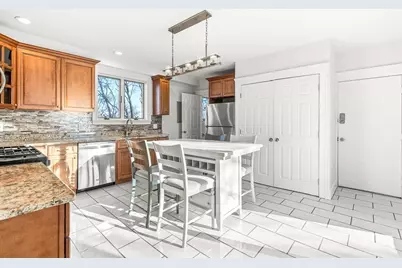 11 Symonds St #2, Salem, MA 01970 - Photo 7