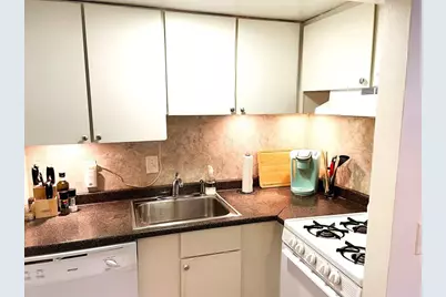 34 Kinross Rd #2, Boston, MA 02135 - Photo 5