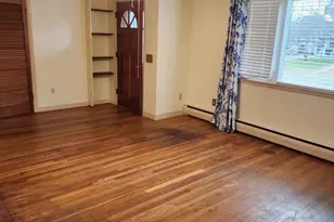 91 Whitcomb Dr, Lancaster, MA 01523 - Photo 3