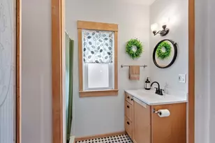 10-12 Otis St, Fitchburg, MA 01420 - Photo 21