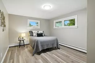 17 Pebble Mill Rd, Springfield, MA 01118 - Photo 17