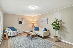 17 Pebble Mill Rd, Springfield, MA 01118 - Photo 5