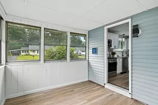 17 Pebble Mill Rd, Springfield, MA 01118 - Photo 25