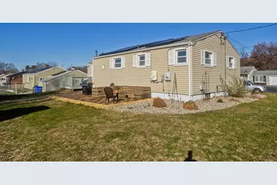 74 Judith St, Springfield, MA 01118 - Photo 3