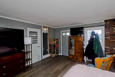 74 Judith St, Springfield, MA 01118 - Photo 17