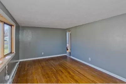 74 Judith St, Springfield, MA 01118 - Photo 15