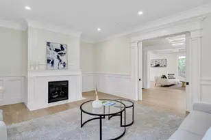 686 Centre St, Newton, MA 02458 - Photo 23