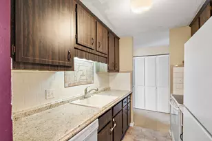 35 High St, Marlborough, MA 01752 - Photo 15