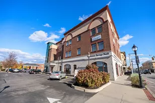 6 Lexington St, Waltham, MA 02452 - Photo 3