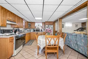 80 Sesame St, Tewksbury, MA 01876 - Photo 27