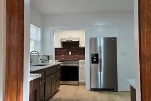 22 Hope Ave, Milton, MA 02186 - Photo 9