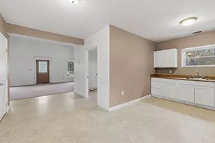 620 Plymouth St, Middleborough, MA 02346 - Photo 7