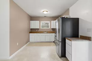 620 Plymouth St, Middleborough, MA 02346 - Photo 5