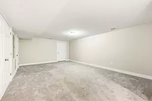 877 Brockton Ave, Abington, MA 02351 - Photo 33