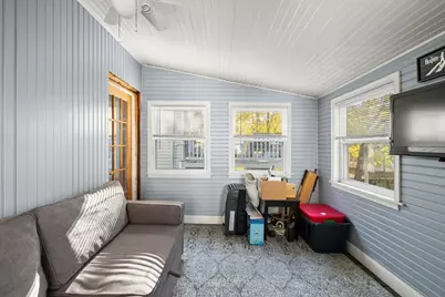 37 M St, Boston, MA 02127 - Photo 27