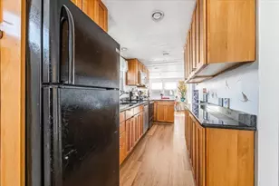 65 Hilltop Ave, Plymouth, MA 02360 - Photo 11