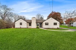 195 Barney Ave, Rehoboth, MA 02769 - Photo 1