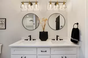 170 Forest Hills Rd, Barnstable, MA 02635 - Photo 31