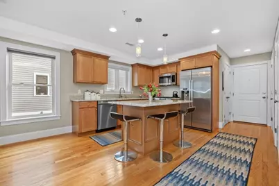 845 Lagrange St #4, Boston, MA 02132 - Photo 7