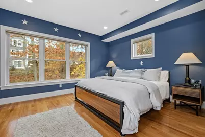 845 Lagrange St #4, Boston, MA 02132 - Photo 9