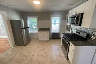 86 Margin St, Haverhill, MA 01832 - Photo 17