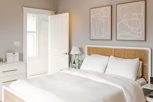 663 E 7th, Boston, MA 02127 - Photo 9