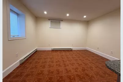 69 Babcock St #7, Brookline, MA 02446 - Photo 5