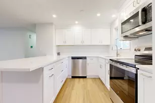 88 Roseen Rd, Holbrook, MA 02343 - Photo 5