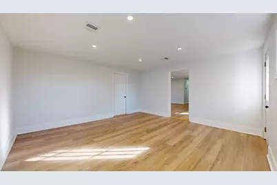 88 Roseen Road, Holbrook, MA 02343 - Photo 9