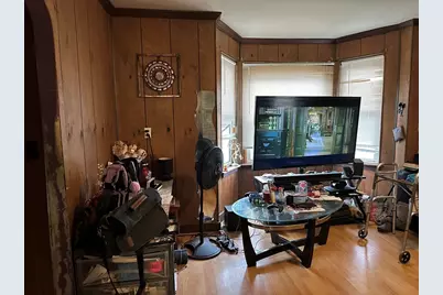 11 Foster St, Fall River, MA 02721 - Photo 9