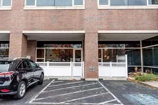 290 Pleasant St, Watertown, MA 02471 - Photo 19